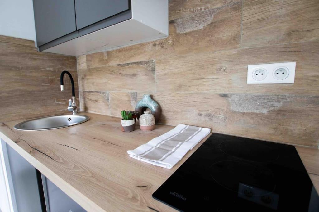 Apt T2 Neuf Terrasse Arles Ngoại thất bức ảnh